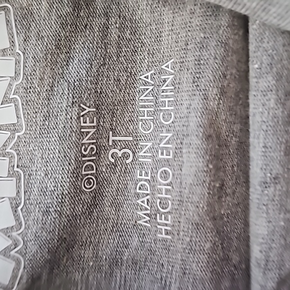 COPY - DISNEY 3T NWOT - Picture 4 of 5